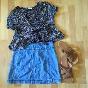 Free people denim skirt size 0